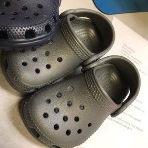 Children’s Crocs - size c5!